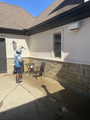 🏡 Refresh Your Home’s Exterior! - Exposure to the elements can take a toll on your home. Our professional soft washing safely cleans exterior siding, removing dirt and buildup while preserving your home’s surfaces. Give your house a fresh, renewed look today!