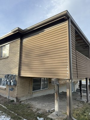 Rental property gutter replacement - Gutter replacement on a rental property with a lot of miters