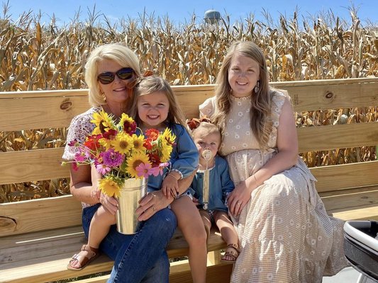 Fall Farm Fun - Take a hayride to our flower fields and pumpkin patch. Pick a bouquet of flowers and the perfect pumpkin. Get lost in our corn maze. Run around in our play yard. Meet our farm animals. Shop our Grain Bin Market. Enjoy fun for all ages! Fall Farm Fun - Take a hayride to our flower fields and pumpkin patch. Pick a bouquet of flowers and the perfect pumpkin. Get lost in our corn maze. Run around in our play yard. Meet our farm animals. Shop our Grain Bin Market. Enjoy fun for all ages!