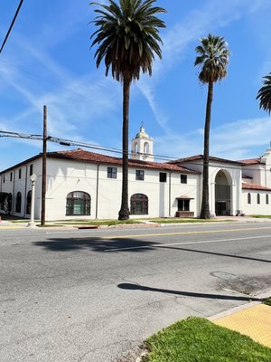 CHURCH in San Bernardino - Painted all exterior, wood trims, stairs, and hallways. Pressure washed exterior walls, patched stucco and caulking where it was needed. Prepped and protected floors, windows etc,. A sash lift was rented to complete this project. CHURCH in San Bernardino - Painted all exterior, wood trims, stairs, and hallways. Pressure washed exterior walls, patched stucco and caulking where it was needed. Prepped and protected floors, windows etc,. A sash lift was rented to complete this project.