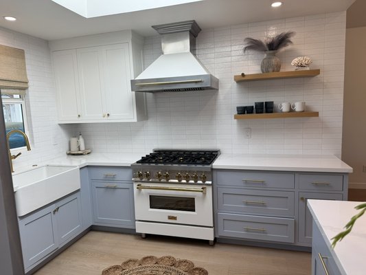 Kitchen’s remodeling - This are some of my most recent projects on kitchens , give us the opportunity to give you a free estimate, we can make your kitchen, bathroom, home etc in a beautiful place where you can enjoy with your family , friends