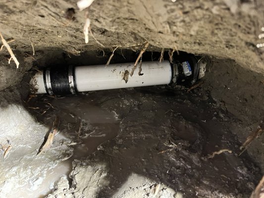 Storm drains flooded yards - This drain cleaning is very common and popular at the moment due to heavy rain and yards being flooded . Give us a call to get your drains right . Storm drains flooded yards - This drain cleaning is very common and popular at the moment due to heavy rain and yards being flooded . Give us a call to get your drains right .