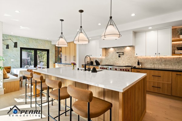 Meyers - Santa Monica - This Kitchen Remodeling in Santa Monica was just waiting do be demolished. As shown in the photos, we remodeled the entire kitchen and dining area. We used custom made cabinetry with 2 different colors for the counter tops and the cabinets itself. The Green wallpaper background makes everything stand out with a warm and naturalistic atmosphere. Meyers - Santa Monica - This Kitchen Remodeling in Santa Monica was just waiting do be demolished. As shown in the photos, we remodeled the entire kitchen and dining area. We used custom made cabinetry with 2 different colors for the counter tops and the cabinets itself. The Green wallpaper background makes everything stand out with a warm and naturalistic atmosphere.