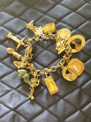 Fabulous Jewelry Collection - Amazing jewelry collection from the estate of Nancy Reagans Best Friend Fabulous Jewelry Collection - Amazing jewelry collection from the estate of Nancy Reagans Best Friend