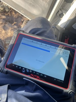 Vehicle diagnostic - This client needed a  vehicle diagnostic to find the issue on his work truck, we quickly fixed several issues after this.