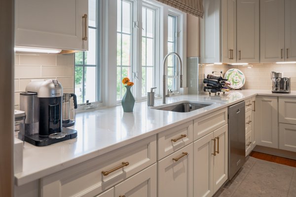 Kitchen Remodel in Falls Church, VA - Outstanding Kitchen Remodeling in Falls Church VA
Welcome to our latest kitchen remodeling project in Falls Church, VA. This project showcases our commitment to excellence and our passion for creating beautiful, functional kitchens that meet the unique needs of each homeowner. We are excited to share the details of this transformation, which features top-of-the-line Fabuwood cabinetry and stunning MSI quartz countertops. Kitchen Remodel in Falls Church, VA - Outstanding Kitchen Remodeling in Falls Church VA
Welcome to our latest kitchen remodeling project in Falls Church, VA. This project showcases our commitment to excellence and our passion for creating beautiful, functional kitchens that meet the unique needs of each homeowner. We are excited to share the details of this transformation, which features top-of-the-line Fabuwood cabinetry and stunning MSI quartz countertops.