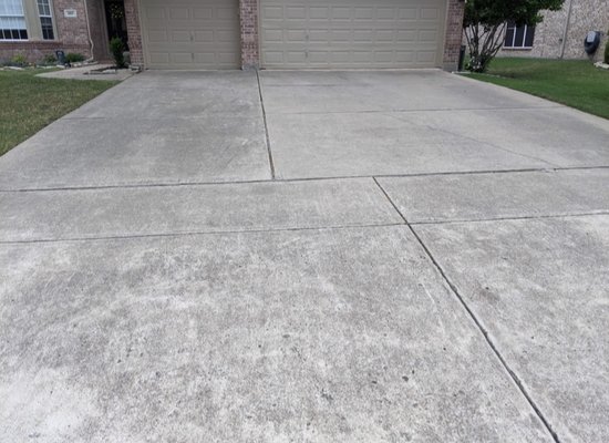 Another happy customer - Another day another happy customer. Thank y’all you Mrs.Baker for letting me power wash your driveway and making look a whole lot cleaner! Another happy customer - Another day another happy customer. Thank y’all you Mrs.Baker for letting me power wash your driveway and making look a whole lot cleaner!