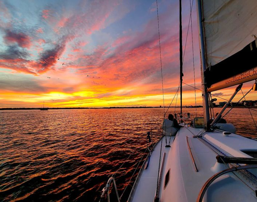 Sunset Tours - Book your sunset chartered sailing tour with us today! Sunset Tours - Book your sunset chartered sailing tour with us today!