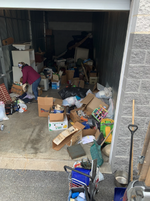 Before & After Photos - I have been in the junk removal business for over 30 years, call me and my wife to handle your project today! Before & After Photos - I have been in the junk removal business for over 30 years, call me and my wife to handle your project today!