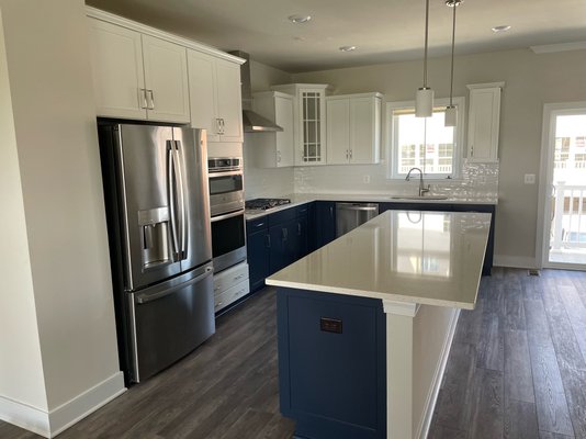 Cabinet Painting - Schedule Estimate Today! Cabinet Painting - Schedule Estimate Today!