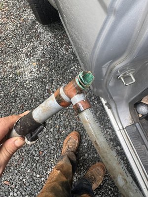 Quest pipe leak under double wide - Fixed a quest pipe that broke loose causing major flooding under a double wide
