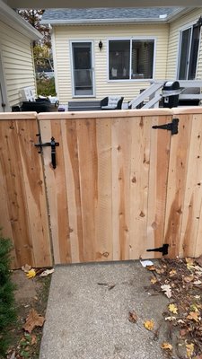 Fences & Gates - Fences & Gates installation and repair! Fences & Gates - Fences & Gates installation and repair!