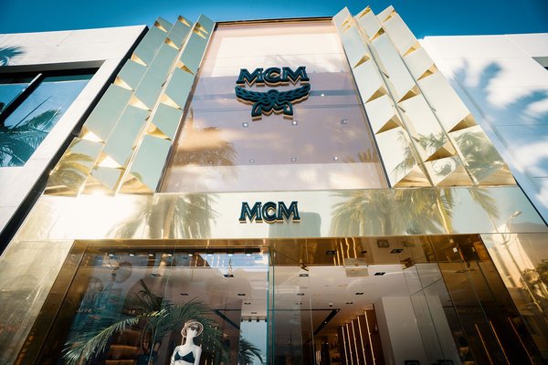 MCM <> Snipes < Good Times Bartending - We had the incredible opportunity to bring Good Times to life at an exclusive collaboration event hosted by MCM x Snipes on Rodeo Dr—and what a night it was!

From premium cocktails to custom bar experiences, our team delivered elevated service that matched the luxury and style of the evening. The event was a celebration of culture, creativity, and connection—and we were proud to be a part of it.

Cheers to unforgettable moments, bold brands, and flawless execution. Whether it’s a high-profile launch or an intimate gathering, Good Times Bartending brings the vibe.

📍 Now booking for brand activations, corporate events, and private parties.

#GoodTimesBartending #MCMSnipes #LuxuryEvents #BrandActivation #CocktailExperience