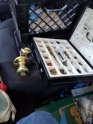 Visalia Rekey - Rekeyed customer's locks for the whole house to one key. Visalia Rekey - Rekeyed customer's locks for the whole house to one key.
