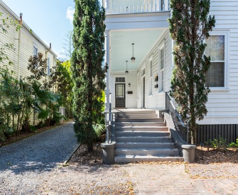 117 Ashley Ave APT B, Charleston, SC 29401 - Absolutely Stunning Showroom Condition Home. Just minutes to fine dining, luxury shopping, colleges and steps to Cannon Park. The 10' ceilings crown moldings and beautiful restored pine wood floors gives this home the feel and charm of a Charleston Single. The main floor has an open floor plan with a gourmet kitchen which is perfect for entertaining. There are 2 large bedrooms each with their own bath. The master has floor to ceiling cupboards and a walk in closet. There is also pull down stairs to the attic for extra storage. All 4 units have been renovated to high-end condos. This unit also has 2 private parking spaces. New AC Unit 2020 117 Ashley Ave APT B, Charleston, SC 29401 - Absolutely Stunning Showroom Condition Home. Just minutes to fine dining, luxury shopping, colleges and steps to Cannon Park. The 10' ceilings crown moldings and beautiful restored pine wood floors gives this home the feel and charm of a Charleston Single. The main floor has an open floor plan with a gourmet kitchen which is perfect for entertaining. There are 2 large bedrooms each with their own bath. The master has floor to ceiling cupboards and a walk in closet. There is also pull down stairs to the attic for extra storage. All 4 units have been renovated to high-end condos. This unit also has 2 private parking spaces. New AC Unit 2020