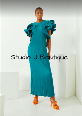 Spring Arrivals - New Styled Collection is Available Every Two Weeks !