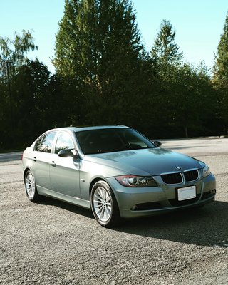 Deluxe Wash & Wax BMW 325i E90 - Exterior Detail, Premium Hand Wash and Applied Ceramic Coating. Deluxe Wash & Wax BMW 325i E90 - Exterior Detail, Premium Hand Wash and Applied Ceramic Coating.