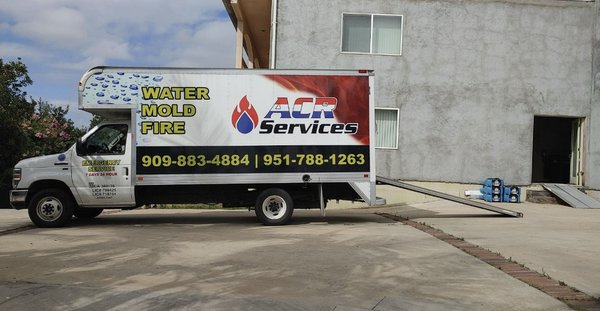 Water and mold remediation - We use thermo cameras to detect water in walls and under slabs Water and mold remediation - We use thermo cameras to detect water in walls and under slabs