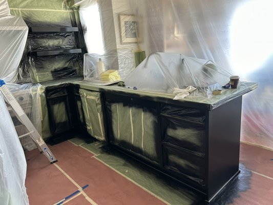Cabinet painting - Painted cabinets. Cabinet painting - Painted cabinets.
