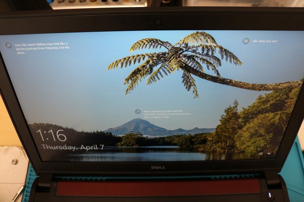 Laptop Repairs - Here are a few images of earlier laptop repairs. When it comes to laptops, we offer a variety of services, including screens, batteries, charging ports, and more. You can trust us with your laptops since we have dealt with every scenario that could arise.