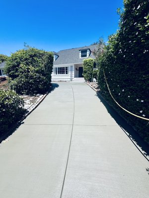 La Jolla Driveway 2025 - Agui’s Concrete replaced an aging driveway at a La Jolla home, transforming the entrance into a clean and durable space. The project began with the demolition and removal of the old concrete, followed by precise grading and compaction. We installed a #3 rebar grid for strength and poured new 3,000 PSI regular grey concrete. The surface was finished with a classic broom texture, providing both style and slip resistance. From start to finish, we maintained a clean worksite and ensured top-quality craftsmanship. The result is a fresh, long-lasting driveway that enhances curb appeal and functionality for years to come. La Jolla Driveway 2025 - Agui’s Concrete replaced an aging driveway at a La Jolla home, transforming the entrance into a clean and durable space. The project began with the demolition and removal of the old concrete, followed by precise grading and compaction. We installed a #3 rebar grid for strength and poured new 3,000 PSI regular grey concrete. The surface was finished with a classic broom texture, providing both style and slip resistance. From start to finish, we maintained a clean worksite and ensured top-quality craftsmanship. The result is a fresh, long-lasting driveway that enhances curb appeal and functionality for years to come.