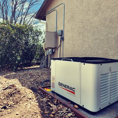 Standby power and Off Grid systems. - HAWKLINE provides installation options for standby power and solutions for customers requiring off grid power.