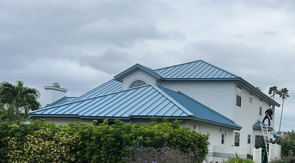 Metal Roof Installation - Metal roofs are a fantastic choice for durability, energy efficiency, and long-term savings. Here are a few key points to highlight for customers:
Longevity & Durability: Metal roofs can last 40–70 years, far longer than traditional asphalt shingles. They also withstand extreme weather conditions, including high winds, heavy rain, and hail.
Energy Efficiency: They reflect sunlight, reducing cooling costs in warmer climates. Some metal roofs even have coatings that improve thermal efficiency.
Low Maintenance: Unlike traditional roofing materials, metal roofs require minimal upkeep and are resistant to cracking or warping.
Eco-Friendly: Many metal roofing options are made from recycled materials and are fully recyclable at the end of their lifespan. Choose from a Variety of Styles & Finishes of your choice. Metal Roof Installation - Metal roofs are a fantastic choice for durability, energy efficiency, and long-term savings. Here are a few key points to highlight for customers:
Longevity & Durability: Metal roofs can last 40–70 years, far longer than traditional asphalt shingles. They also withstand extreme weather conditions, including high winds, heavy rain, and hail.
Energy Efficiency: They reflect sunlight, reducing cooling costs in warmer climates. Some metal roofs even have coatings that improve thermal efficiency.
Low Maintenance: Unlike traditional roofing materials, metal roofs require minimal upkeep and are resistant to cracking or warping.
Eco-Friendly: Many metal roofing options are made from recycled materials and are fully recyclable at the end of their lifespan. Choose from a Variety of Styles & Finishes of your choice.