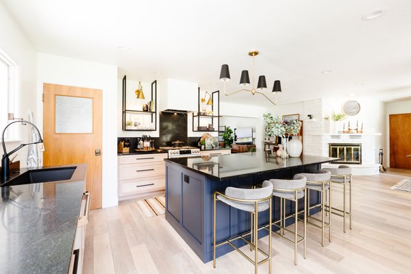 DEKO House 4 - Remodeled kitchen design DEKO House 4 - Remodeled kitchen design