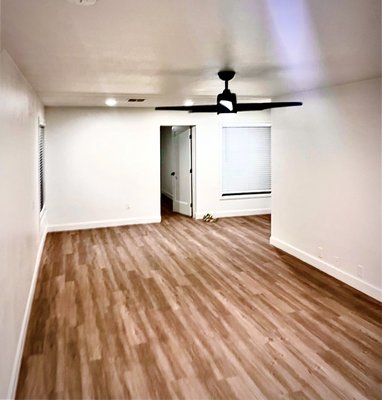 MODERN APARTMENTS ON 12th Street - WELCOME HOME TO 5115 N 12th street Boutique Apartments!
2Bedrooms/1 Bathroom BEAUTIFULLY remodeled apartment-home! $1750/month, text for tour!! MODERN APARTMENTS ON 12th Street - WELCOME HOME TO 5115 N 12th street Boutique Apartments!
2Bedrooms/1 Bathroom BEAUTIFULLY remodeled apartment-home! $1750/month, text for tour!!