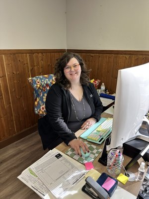 Introducing Allison, a top-notch customer service billing expert! - Allison ensures the accuracy of invoices and addresses all your inquiries, truly advocating for customers!