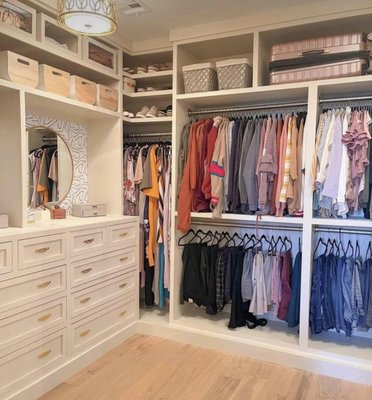 Custom Closet - If you could build the closet of your dreams, what would it look like?
Here are some pictures of a customer who wanted a custom closet. Custom Closet - If you could build the closet of your dreams, what would it look like?
Here are some pictures of a customer who wanted a custom closet.