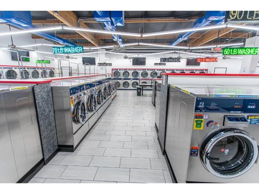 Self-Service Laundry - A Better Clean Than Home. Our clean, well-lit stores offer a variety of extra-large machines, up to 100lbs capacity washers and 55lbs dryers, to save you time and money. There are plenty of amenities available to improve your laundry day. We exclusively feature designated pet washers and dryers. Come experience the difference for yourself! Self-Service Laundry - A Better Clean Than Home. Our clean, well-lit stores offer a variety of extra-large machines, up to 100lbs capacity washers and 55lbs dryers, to save you time and money. There are plenty of amenities available to improve your laundry day. We exclusively feature designated pet washers and dryers. Come experience the difference for yourself!