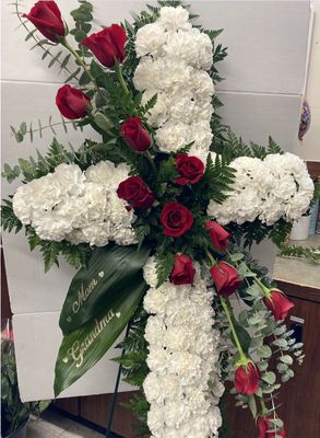 Funeral and Sympathy Florist - We specialize in beautiful sympathy work. Browse our collection of sympathy suite funeral arrangements including standing sprays, wreaths and unique designs. We deliver to churches, funeral homes and flowers for the home. We customize your arrangements to match the personality of the beloved. Funeral and Sympathy Florist - We specialize in beautiful sympathy work. Browse our collection of sympathy suite funeral arrangements including standing sprays, wreaths and unique designs. We deliver to churches, funeral homes and flowers for the home. We customize your arrangements to match the personality of the beloved.