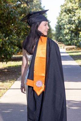 Graduation Portraits - For My Entire Example Portfolio Follow This Link:

https://elimabliphotography.pixieset.com/?q=graduation

Nowadays it's pretty much ALWAYS graduate season! 

If that's you then congratulations! I understand how much hard work and consistent dedication it takes to come this far and I would love to celebrate with you by having a photo session in your honor! 

Whether its portraits or a party reach out to get some recommendations on ideas to suit you best!