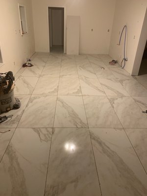 Tile work - Any size tile large or small we can do it ! Tile work - Any size tile large or small we can do it !