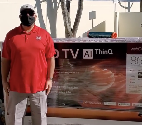 The HDTV Family - The HDTV Outlet isn't just a store - we're a family. Like all humble family-owned stores, we started out as an idea. An idea of providing people with exceptional service and affordable technology for their entire family. We pride ourselves on this concept and continue to strive to achieve that with every customer that shops with us.
