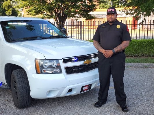 Commercial Services Available! - Our bodyguards are trained in defensive tactics, surveillance, and risk assessment, enabling them to effectively identify and mitigate potential threats. They are also skilled in executive protection, ensuring that key personnel are safeguarded and able to carry out their responsibilities without interruption. We work with churches, clubs, businesses, and much more!