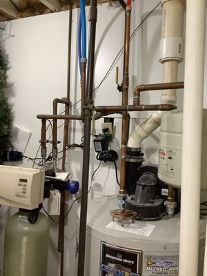 Tankless Water Heater - We had a customer that had a tanked water heater, it was starting to leak, so based on the conversation the technician had with the homeowner, the best solution for him and his family was to put in a Tankless Unit... This provides the family to use unlimited water whenever they need it, no waiting for the water to heat back up again! Tankless Water Heater - We had a customer that had a tanked water heater, it was starting to leak, so based on the conversation the technician had with the homeowner, the best solution for him and his family was to put in a Tankless Unit... This provides the family to use unlimited water whenever they need it, no waiting for the water to heat back up again!