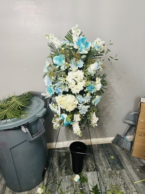 Sympathy Arrangements/ Funeral - Final tributes, flowers for your loved ones. Stylish sprays and sympathy arrangements for your loved ones celebration of life and last goodbyes. Sympathy Arrangements/ Funeral - Final tributes, flowers for your loved ones. Stylish sprays and sympathy arrangements for your loved ones celebration of life and last goodbyes.
