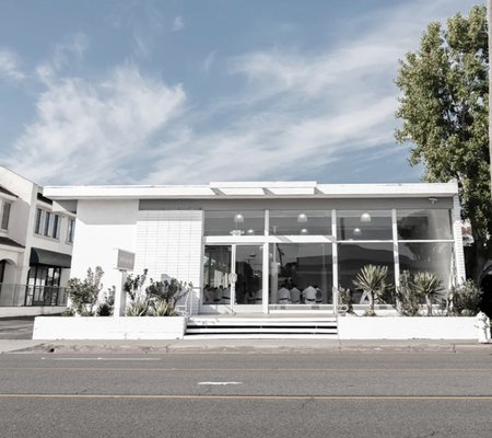 Exterior Painting - Exterior painting project completed. Full prep and fresh paint for a clean, long-lasting finish. Exterior Painting - Exterior painting project completed. Full prep and fresh paint for a clean, long-lasting finish.