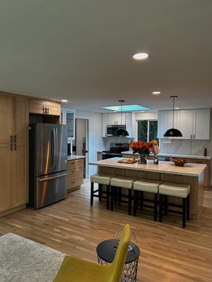 Everett Kitchen Remodel - A kitchen remodel not only enhances the visual appeal of your home but also increases its functionality, making your cooking and dining experience more enjoyable.