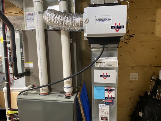 Humidifier installation - Humidifier installation by Vero Mechanical, Calgary, AB
Some advantage about having a humidifier at home
-Help your home feel warmer: This can be attributed to the fact that with more water in the air, sweat evaporates more slowly, leaving people feeling warmer. As a result, homeowners may be able to save on their heating bills.
-Relieve allergy symptoms: Modern humidifiers are a great way to help alleviate the symptoms of allergies. Allergy sufferers tend to feel more comfortable with heightened humidity, as it may help soothe the tissues in the throat and nasal passages. On the contrary old humidifiers may have put far too much humidity into the air, which could encourage the spread of house dust.
-Prevent static: Static electricity is often increased in dry winter months. This electricity can be annoying when associated with your laundry or frizzy hair. Even worse, built up static can even damage sensitive electronics; even create sparks which could damage flammable gas or dust. Properly humidified air has the ability to limit, even prevent most problems that come from static.
-Prevents damage to wood: Dry air can also cause damage to wood furniture, drying it out and making it crack. It can loosen joints in a wood floor. Doors made of wood can change in size making them difficult to open and close, and the legs and arms on chairs may begin to wobble as the joints loosen. This is all because wood needs a constant level of moisture to be at its best. A humidifier, when used properly, can ensure that the wood features in your home and furniture will look their best. Humidifier installation - Humidifier installation by Vero Mechanical, Calgary, AB
Some advantage about having a humidifier at home
-Help your home feel warmer: This can be attributed to the fact that with more water in the air, sweat evaporates more slowly, leaving people feeling warmer. As a result, homeowners may be able to save on their heating bills.
-Relieve allergy symptoms: Modern humidifiers are a great way to help alleviate the symptoms of allergies. Allergy sufferers tend to feel more comfortable with heightened humidity, as it may help soothe the tissues in the throat and nasal passages. On the contrary old humidifiers may have put far too much humidity into the air, which could encourage the spread of house dust.
-Prevent static: Static electricity is often increased in dry winter months. This electricity can be annoying when associated with your laundry or frizzy hair. Even worse, built up static can even damage sensitive electronics; even create sparks which could damage flammable gas or dust. Properly humidified air has the ability to limit, even prevent most problems that come from static.
-Prevents damage to wood: Dry air can also cause damage to wood furniture, drying it out and making it crack. It can loosen joints in a wood floor. Doors made of wood can change in size making them difficult to open and close, and the legs and arms on chairs may begin to wobble as the joints loosen. This is all because wood needs a constant level of moisture to be at its best. A humidifier, when used properly, can ensure that the wood features in your home and furniture will look their best.