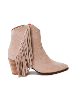 Shoes - Come see our great selection of shoes. Shoes - Come see our great selection of shoes.