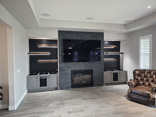 Accent walls, Accent Colors - Different Colors and Accent walls. Defining areas with Colors. Accent walls, Accent Colors - Different Colors and Accent walls. Defining areas with Colors.