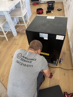 Wine Cooler Repair – Solenoid Valve Replacement - Issue: Customer reported unstable temperature in a dual-zone wine cooler. The upper zone was fluctuating and not maintaining the desired cooling range.
Solution: Performed diagnostics and identified a faulty solenoid valve that controls refrigerant flow between cooling zones. The valve was intermittently failing, causing poor cooling performance in one section. Removed the faulty valve and installed a new OEM solenoid valve.
Result: Cooling stabilized in both zones. Temperature now holds consistently within the set range. System tested and monitored for several hours post-repair. Customer pleased with quick and effective service. Wine Cooler Repair – Solenoid Valve Replacement - Issue: Customer reported unstable temperature in a dual-zone wine cooler. The upper zone was fluctuating and not maintaining the desired cooling range.
Solution: Performed diagnostics and identified a faulty solenoid valve that controls refrigerant flow between cooling zones. The valve was intermittently failing, causing poor cooling performance in one section. Removed the faulty valve and installed a new OEM solenoid valve.
Result: Cooling stabilized in both zones. Temperature now holds consistently within the set range. System tested and monitored for several hours post-repair. Customer pleased with quick and effective service.
