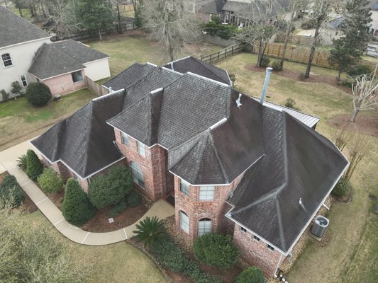 Aerial Inspections - Inspections aren’t just general notes about the condition of a building. Get the details you need, from a safe distance and the perfect perspective! Safety is our number one priority.

Choosing an aerial service for your needs shows you have the same priority. Getting into difficult to reach areas, providing unique angles to see the whole picture and doing it faster all while maintaining the highest saftey standards!

Human involvement is from the ground, out of dangers way, to perform every inspection!