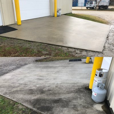 Concrete Power Washing Powells Point, NC - This was a commercial application for pressure washing a concrete loading dock and sidewalk for heavy grease removal in Powers point North Carolina