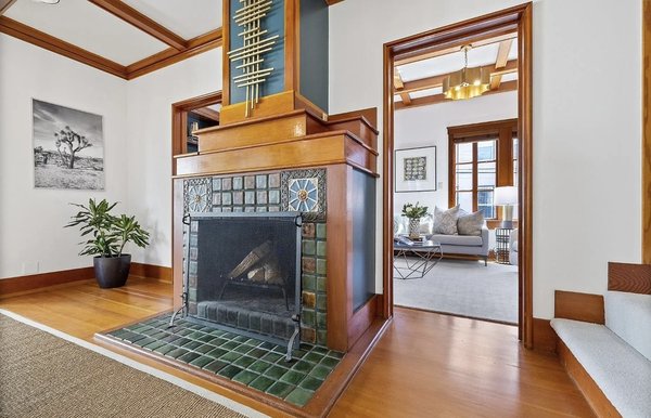 Pixley st. Interior and Exterior project In San Francisco Cow Hollow - this was a full interior and partial exterior project everything from wallpaper removal patching and painting  all ceilings and walls, adding accent color to kitchen island and accents to walls and bathrooms