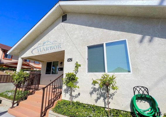 562 - 566 West 11th Street - 562 - Harbor Property Management, Inc. Presents: Modern 2BR/2BA Apartment - 562-566 West 11th Street, San Pedro - $2,700/mo

Location: 562 - 566 West 11th Street, San Pedro, CA
Availability: Now
Monthly Rent: $2,700
Security Deposit: $2,700
Application Fee: $33

Discover luxury living in the heart of San Pedro with this exquisitely remodeled 2-bedroom, 2-bathroom front unit at 562 - 566 West 11th Street. Boasting a private entrance, this high-end unit offers unparalleled comfort and style.

Features & Amenities:

Spacious Bedrooms: Two generously sized bedrooms with custom closets, ceiling fans, and large windows for abundant natural light. Master bedroom includes a private bathroom.
Gourmet Kitchen: Fully-equipped with stainless steel appliances (stove, dishwasher, microwave), granite countertops, pantry, lazy Susan, under-cabinet lighting, and a new garbage disposal.
Elegant Dining & Living Spaces: Dining area with chandelier and sliding doors to a private patio, perfect for entertaining. Spacious living room with ceiling fan and large windows.
Additional Comforts: Central air conditioning, private attic for extra storage, washer and dryer hookups.
Parking: Two dedicated parking spaces.
Utilities: Water included in rent.
Restrictions:

No Pets Allowed
Not suitable for tenants with large dogs, income less than 2.5x rent, a guarantor, bankruptcy less than 10 years old, judgment less than 7 years old, eviction less than 7 years old, or any unmet property requirements.
Resident Benefits Package (RBP): $49.95/month - Includes renters' insurance, HVAC air filter delivery, credit building, $1M Identity Protection, move-in concierge service, and more!

Management: Operates in accordance with Federal Fair Housing Act and all state/local laws. Does not discriminate on any legally protected basis.

Note: Verify all listing details before applying or signing a lease. Rent prices, terms, and availability subject to change without notice.

Viewing & Application: Visit www.harborpm.com for scheduling viewings and application details. For more information, contact the Leasing Department at (310) 831-0123 or text (310) 200-5584.

Make this newly remodeled gem your next home and experience the epitome of modern living in San Pedro!