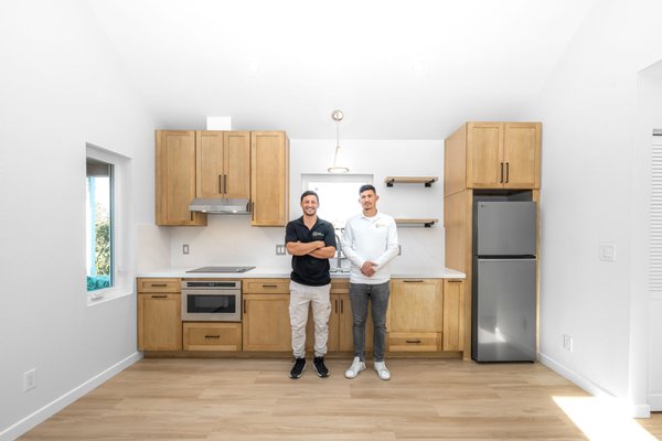 La Mesa ADU - We made sure to keep this beautiful ADU of 1 bedroom and 1 full bath at below 500 square foot to save on city and school fees La Mesa ADU - We made sure to keep this beautiful ADU of 1 bedroom and 1 full bath at below 500 square foot to save on city and school fees